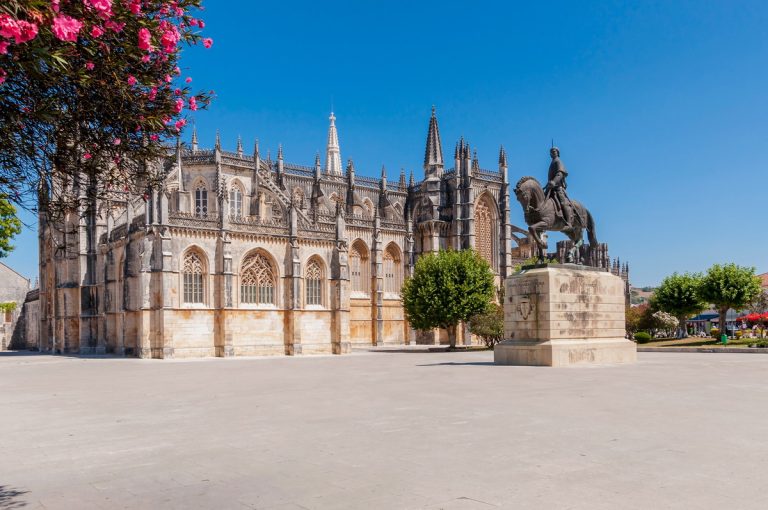 Tour to Batalha Fatima Nazare