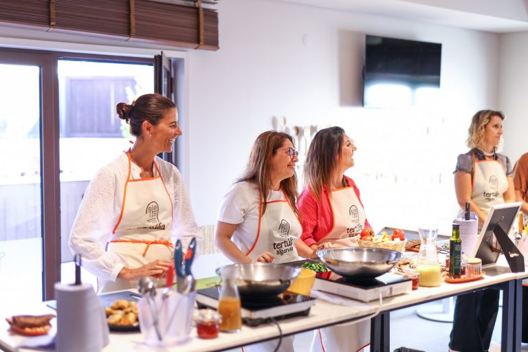 Cataplana Cooking Class in Faro