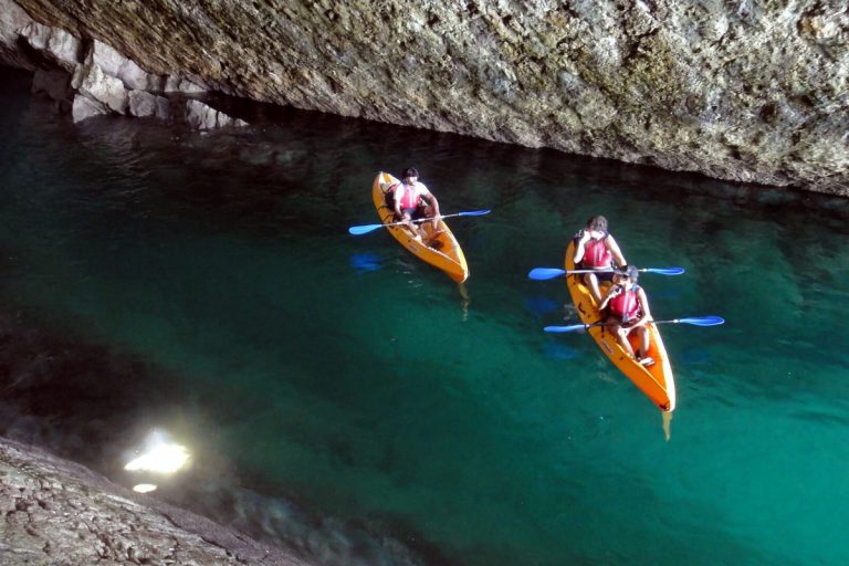 Half-Day Arrabida Kayak Tour