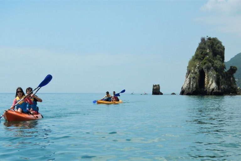 Half-Day Arrabida Kayak Tour1 (5)