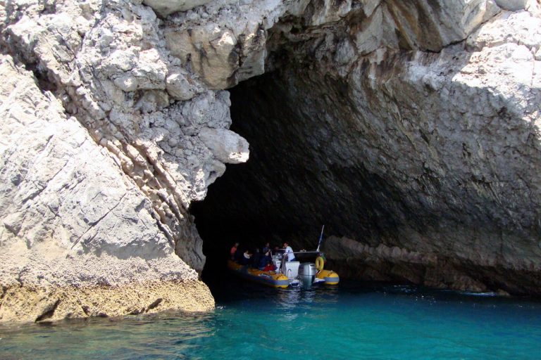 Arrabida Coast Boat Experience